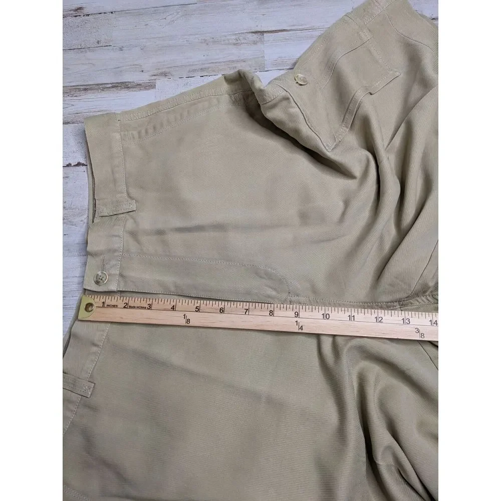 Tommy Bahama Shorts Mens 34 (32X10) Khaki Tan‎ Cargo 100% Silk Beach Casual